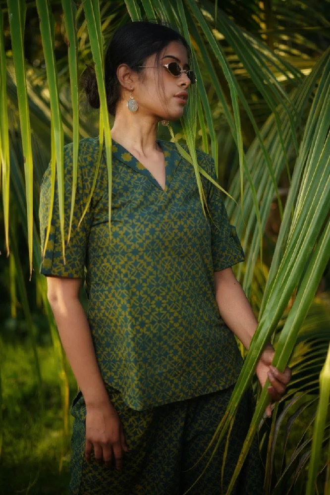 Green Handloom Kurta Pant with Criss-cross Ajrakh Hand-Block Prints-3.webp